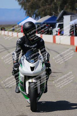 media/Mar-22-2025-TrackDaz (Sat) [[0456df0c41]]/Group B/Grid and Front straight/